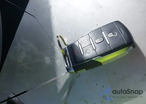 2020 Ram 1500 Lone Star 4X2 5'7 Box z USA, uszkodzony, nr VIN 1C6RREFT2LN129013